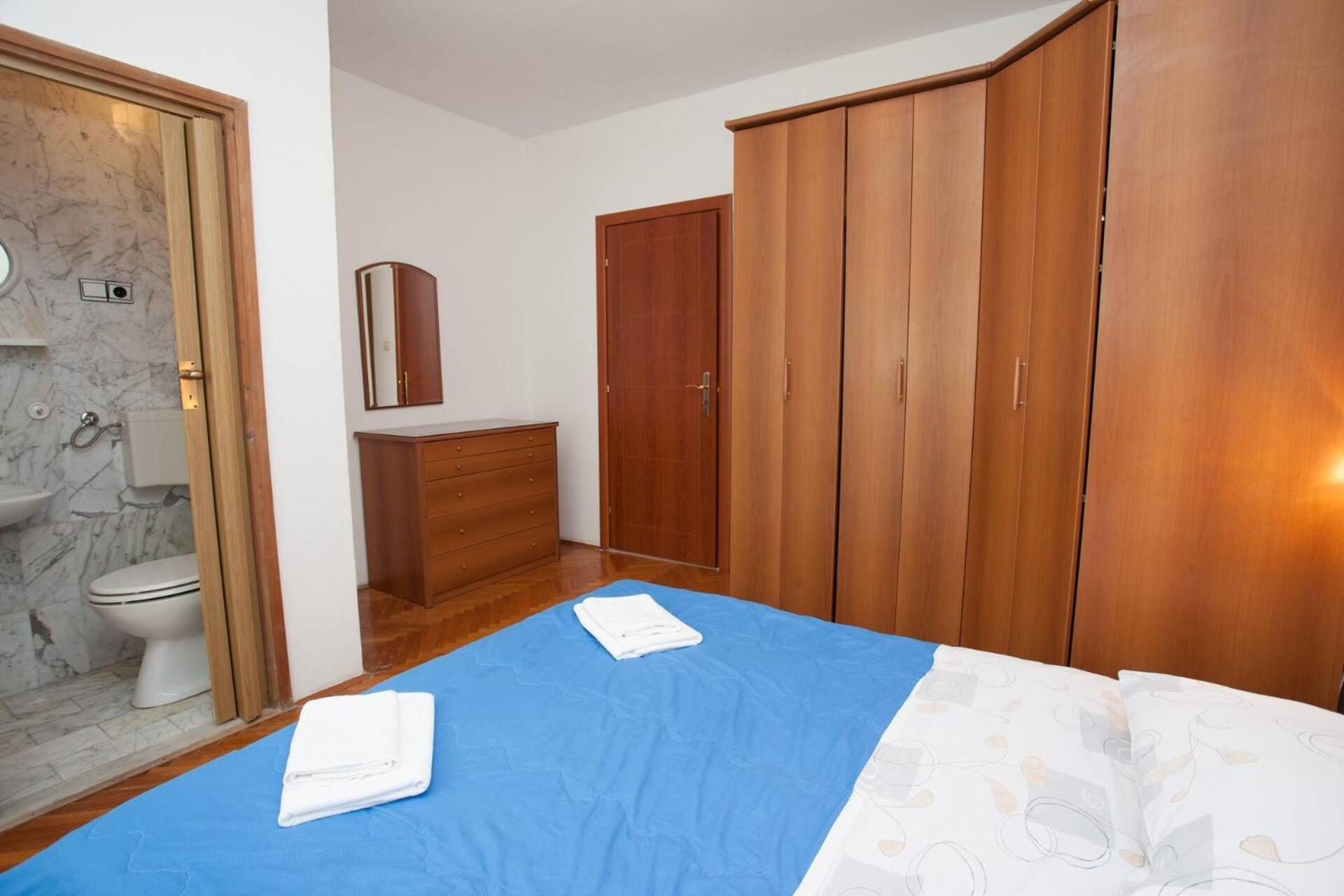 Apartments & Rooms Dekanic Башка Екстер'єр фото