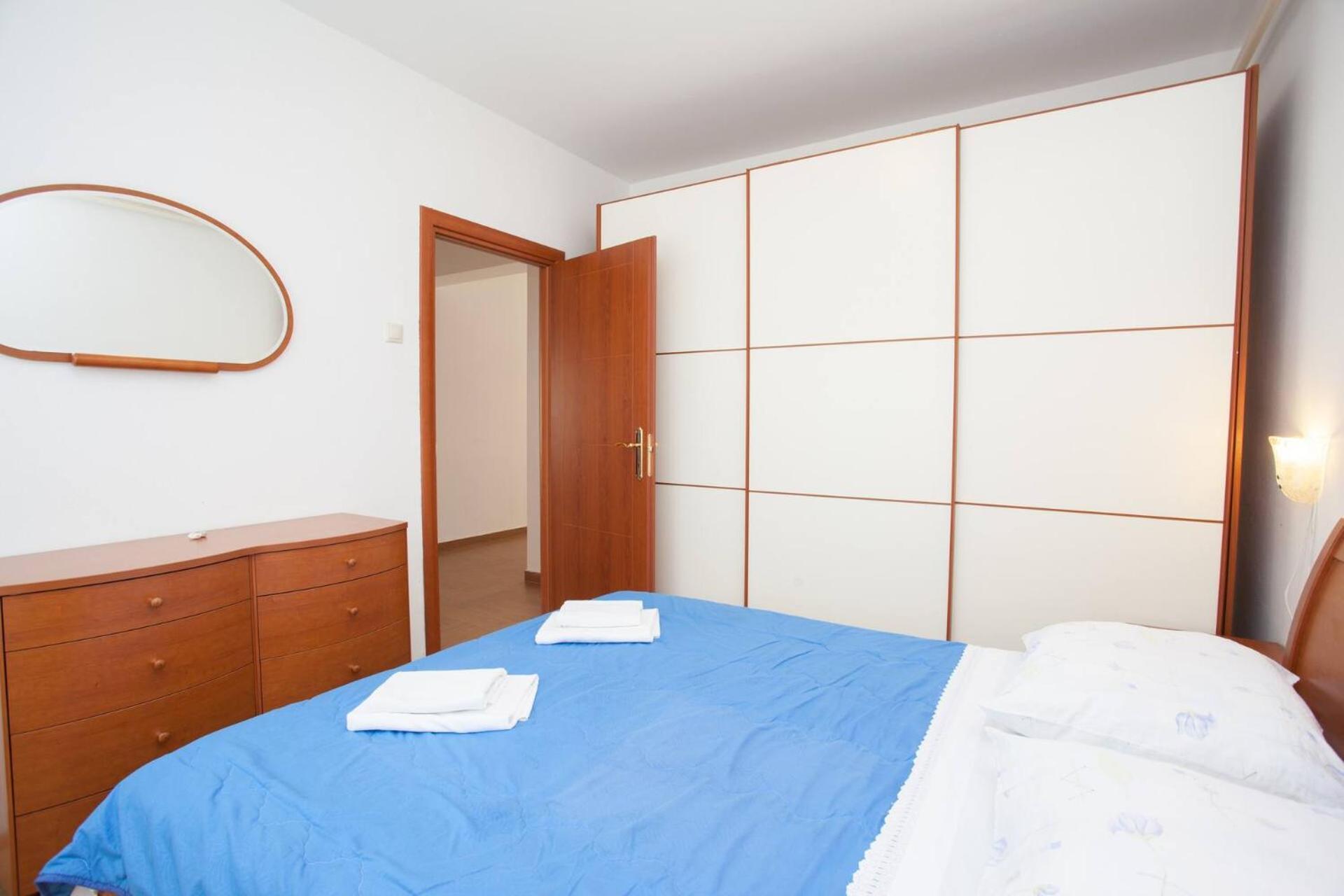 Apartments & Rooms Dekanic Башка Екстер'єр фото