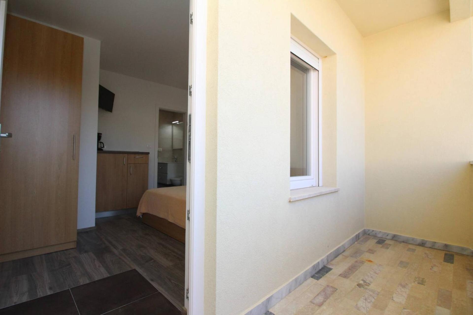Apartments & Rooms Dekanic Башка Екстер'єр фото